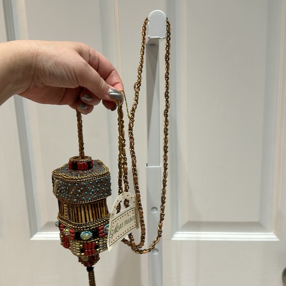 Mary Frances box purse. - Picture 5 of 5